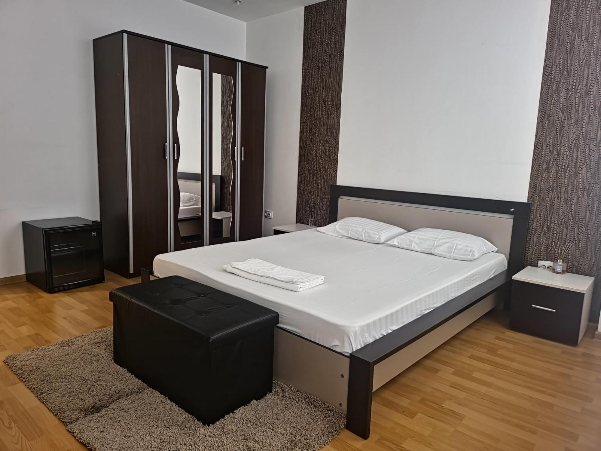 Aparthotel Yanis บูคาเรสต์ ภายนอก รูปภาพ