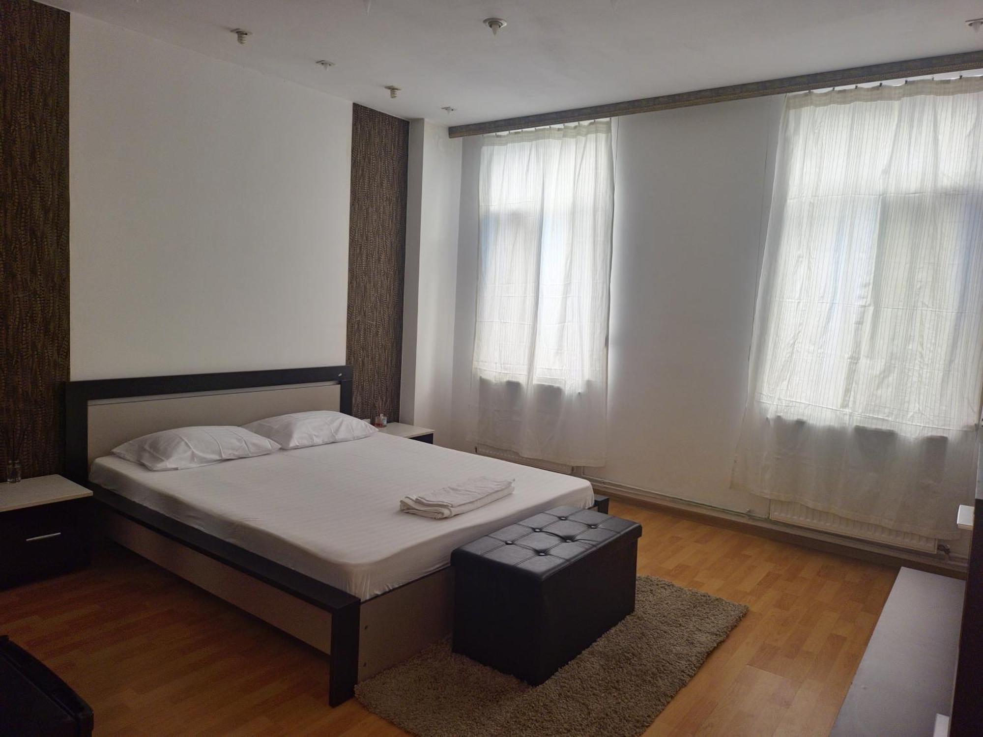 Aparthotel Yanis บูคาเรสต์ ภายนอก รูปภาพ