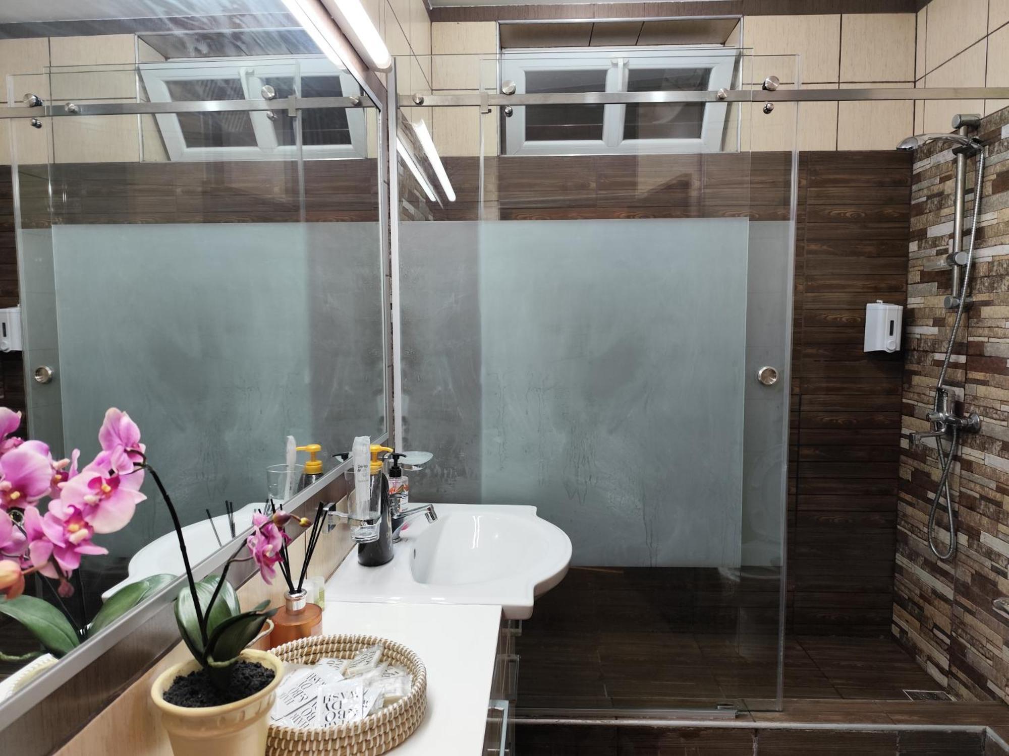Aparthotel Yanis บูคาเรสต์ ภายนอก รูปภาพ